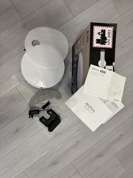 Продам робот пилосос Dreame Mova E10