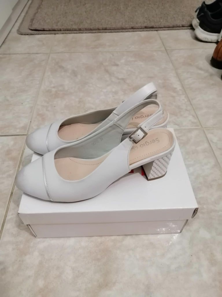 Eleganckie buty komunia wesele 39