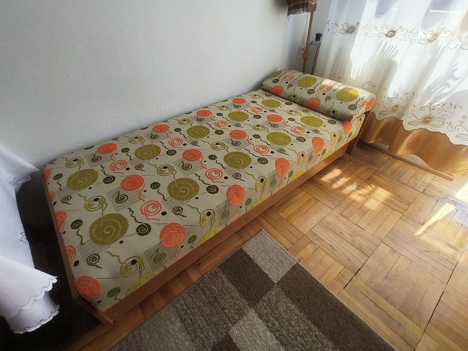 Łóżko tapczan plus dwa fotele 190 x80 cm