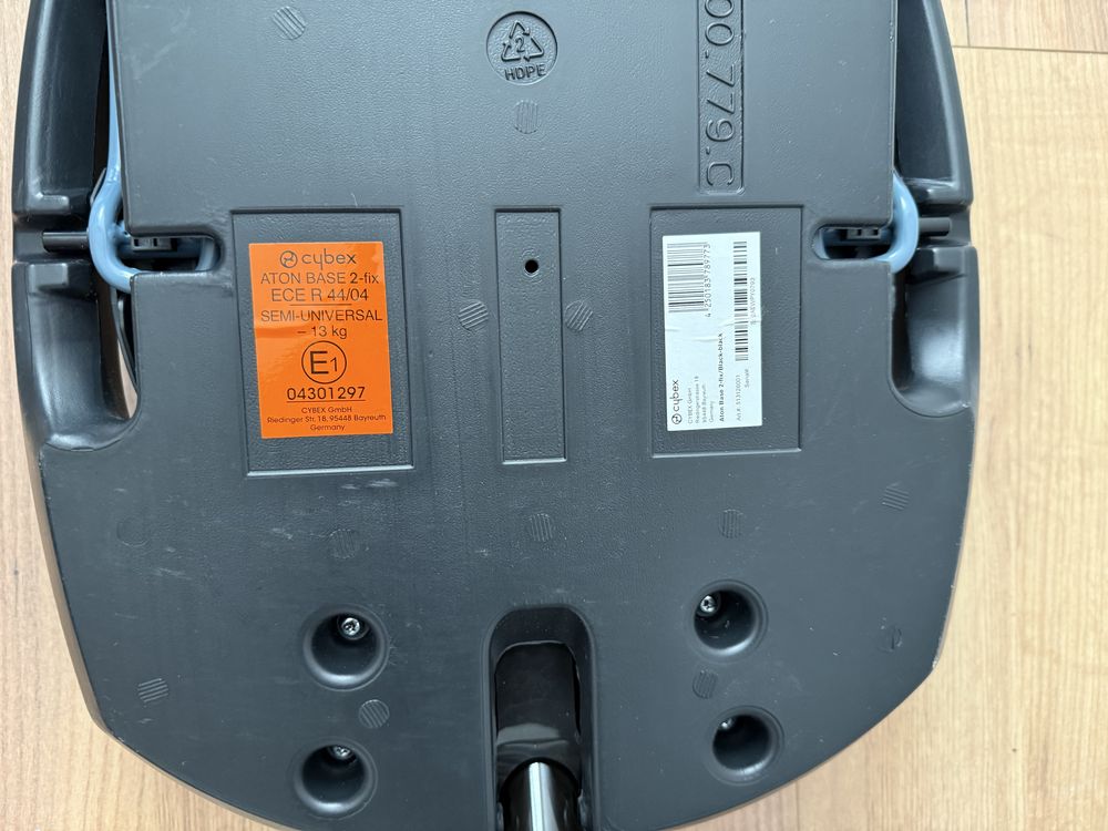 Fotelik nosidełko Cybex Aton 5 + baza Aton Base 2-fix