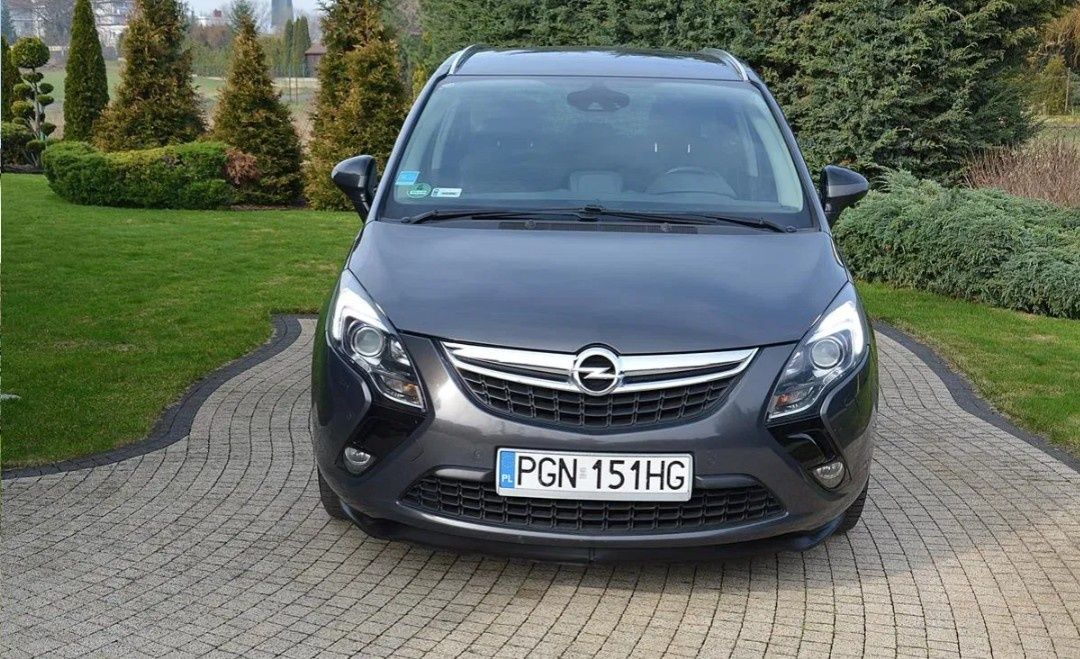 Opel Zafira Tourer 2.0