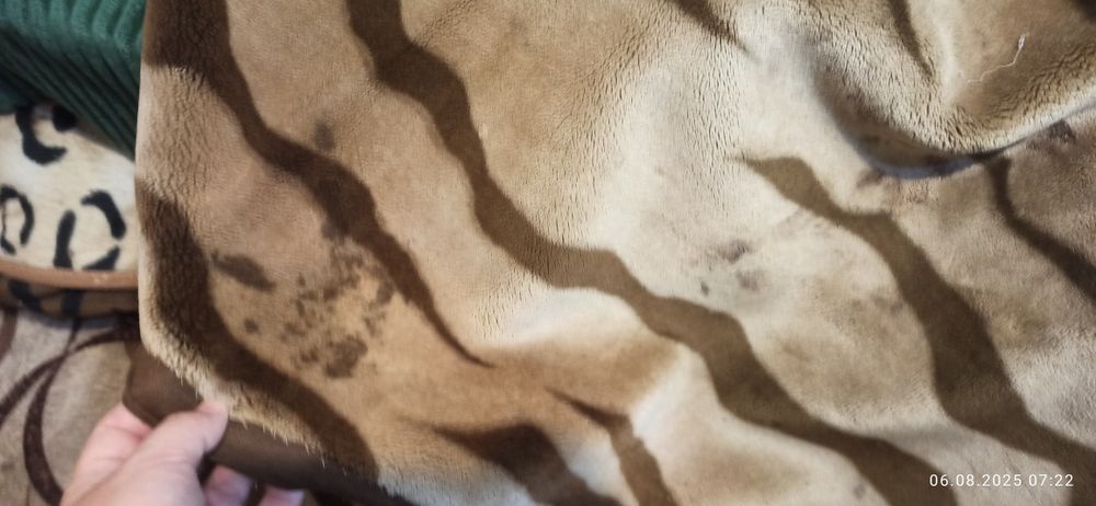 Продам б/у плед Solaron