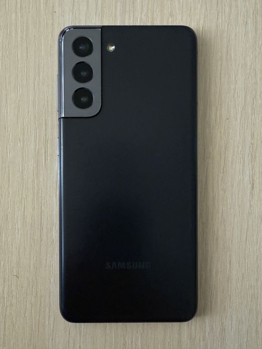Продам телефон Samsung S21 256Gb