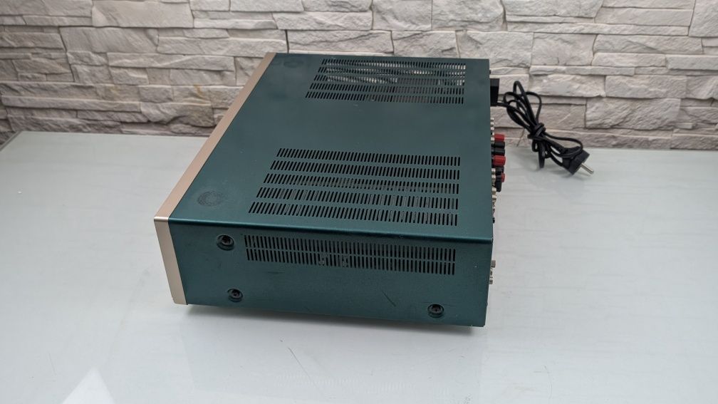 Luxman L-371 Wysokiej klasy zintegrowany wzmacniacz stereo