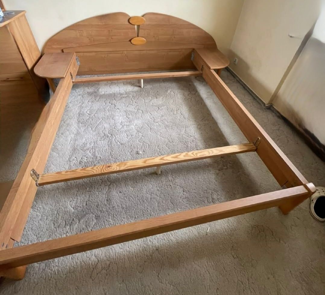 Łóżko, kolor dąb