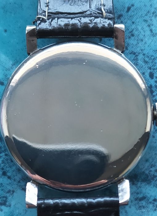 Вінтажний годинник Omega.