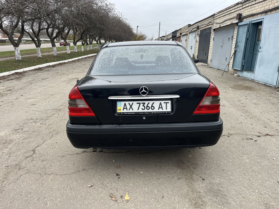 Продам Мерседес С2002