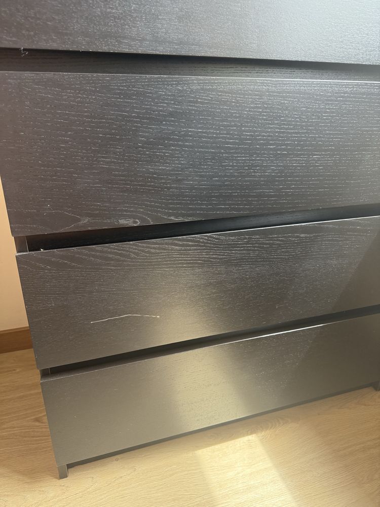 Cômoda Malm IKEA