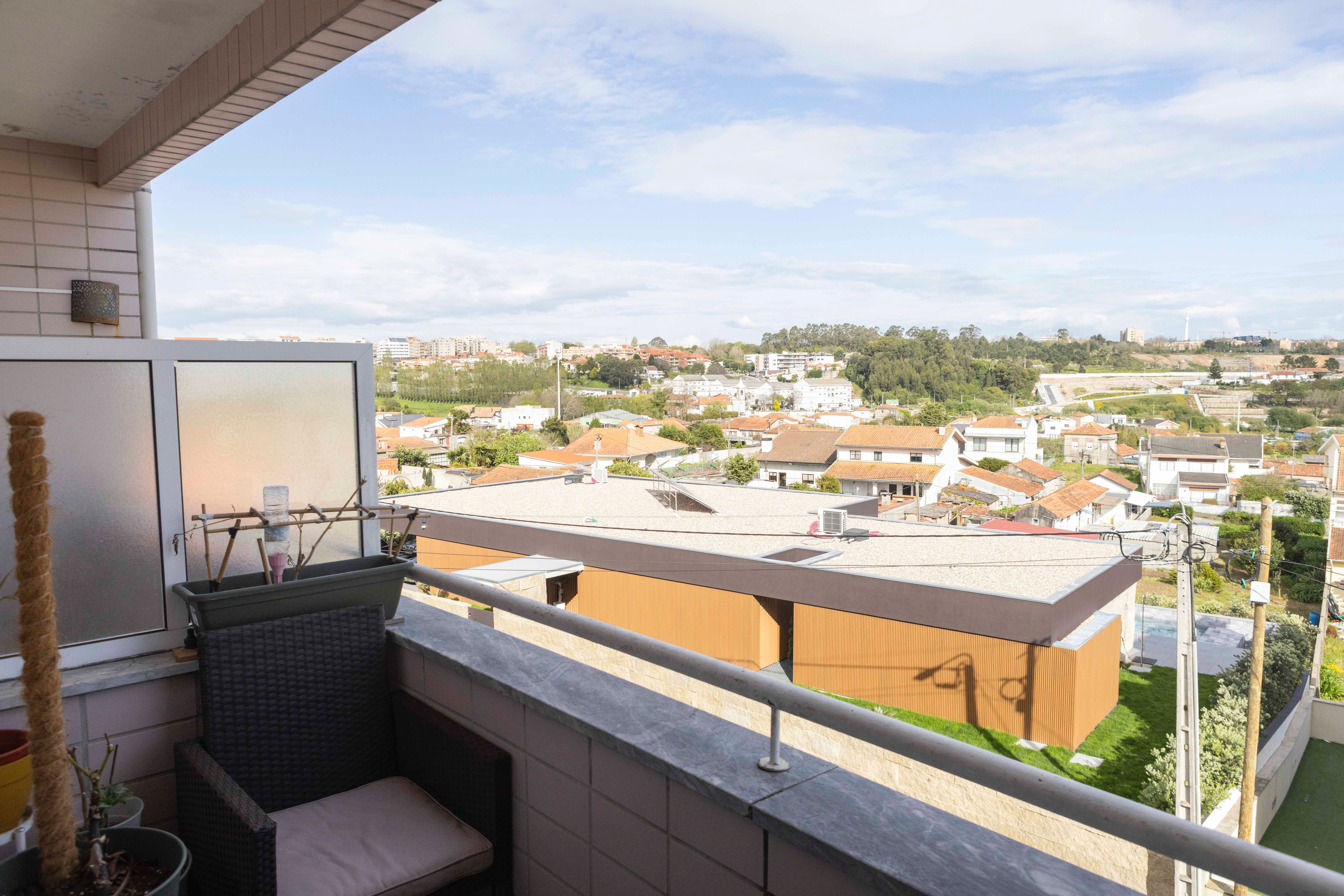 T2 Duplex com Terraço em Canidelo, a 1,1 km da Praia – 275.000 €
