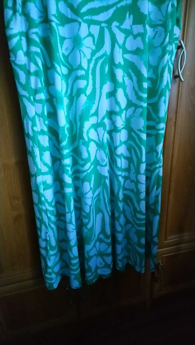 sukienka duża r 56/58