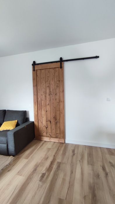 Porta rustica de correr ou abertura normal