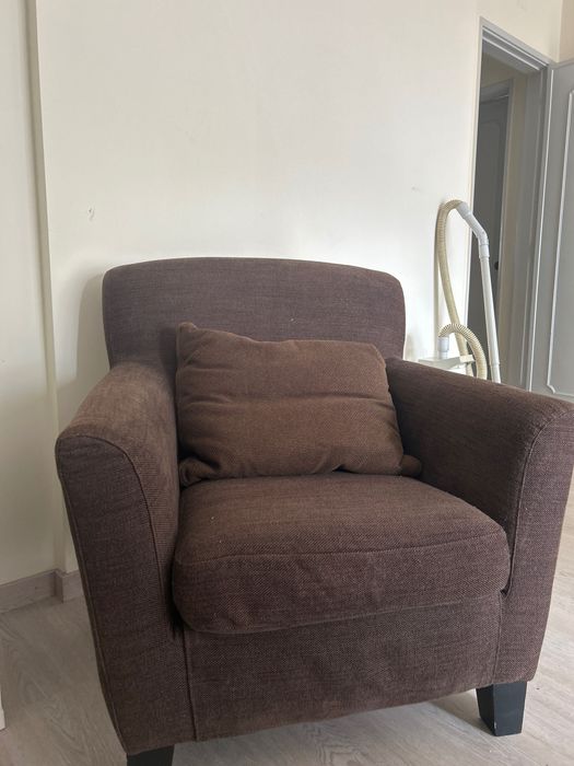 Poltrona Tecido Castanho