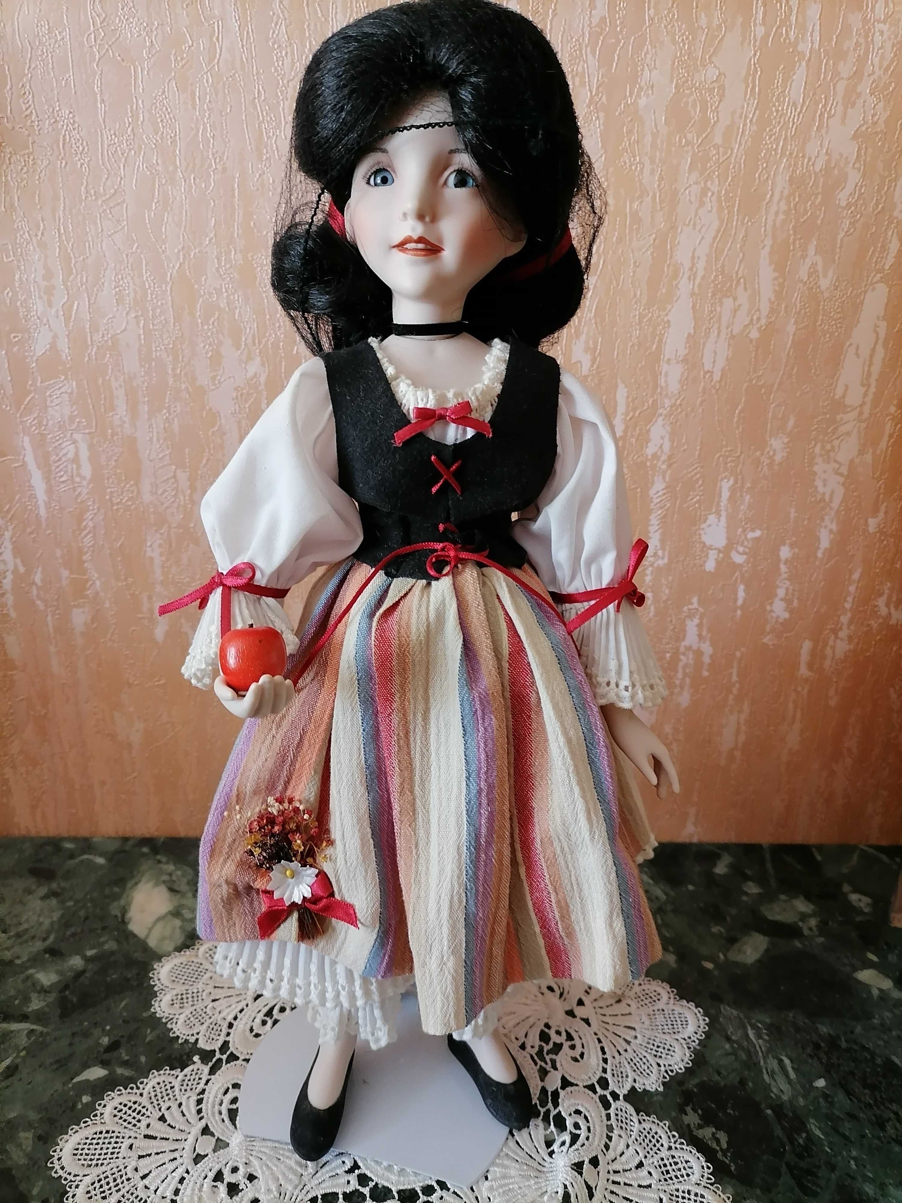 Фарфоровая кукла Белоснежка от Дианы Эффнер (Dianna Effner)