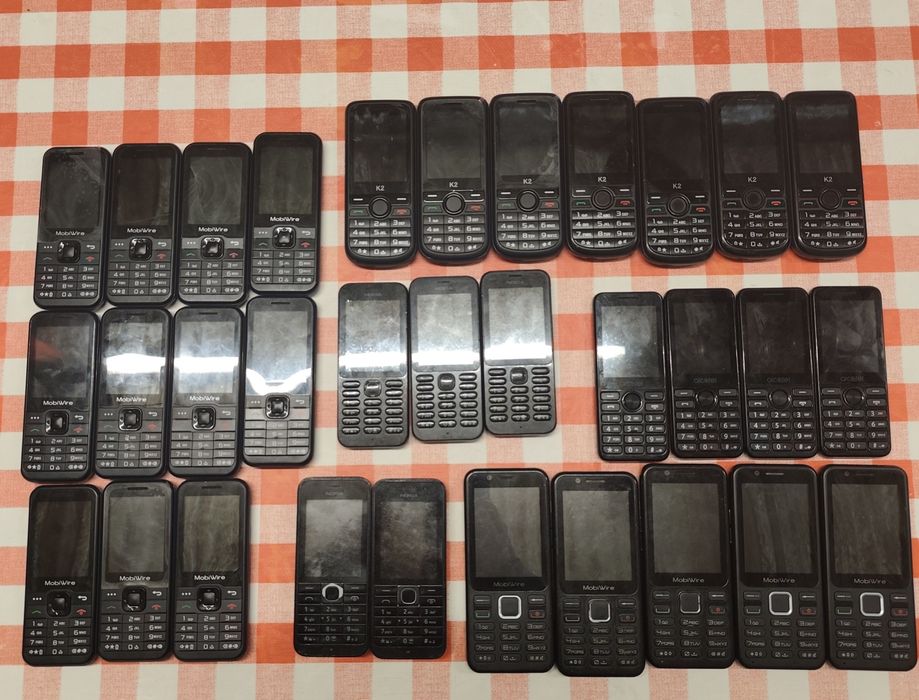 Telemóveis a funcionar