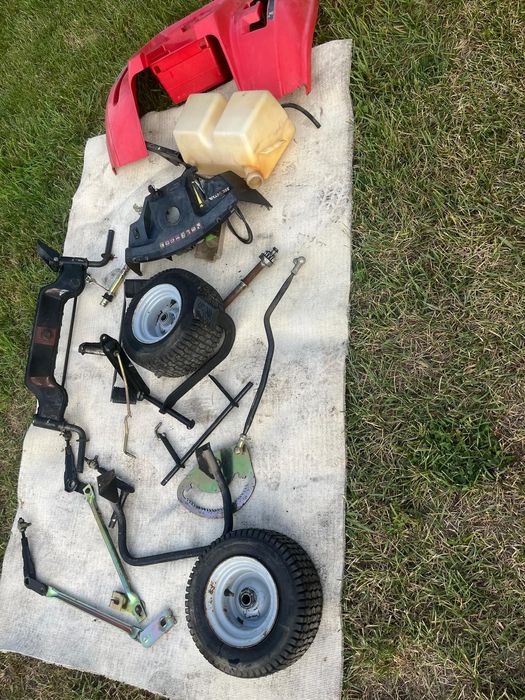 Kosiarka traktorek Honda 22 części