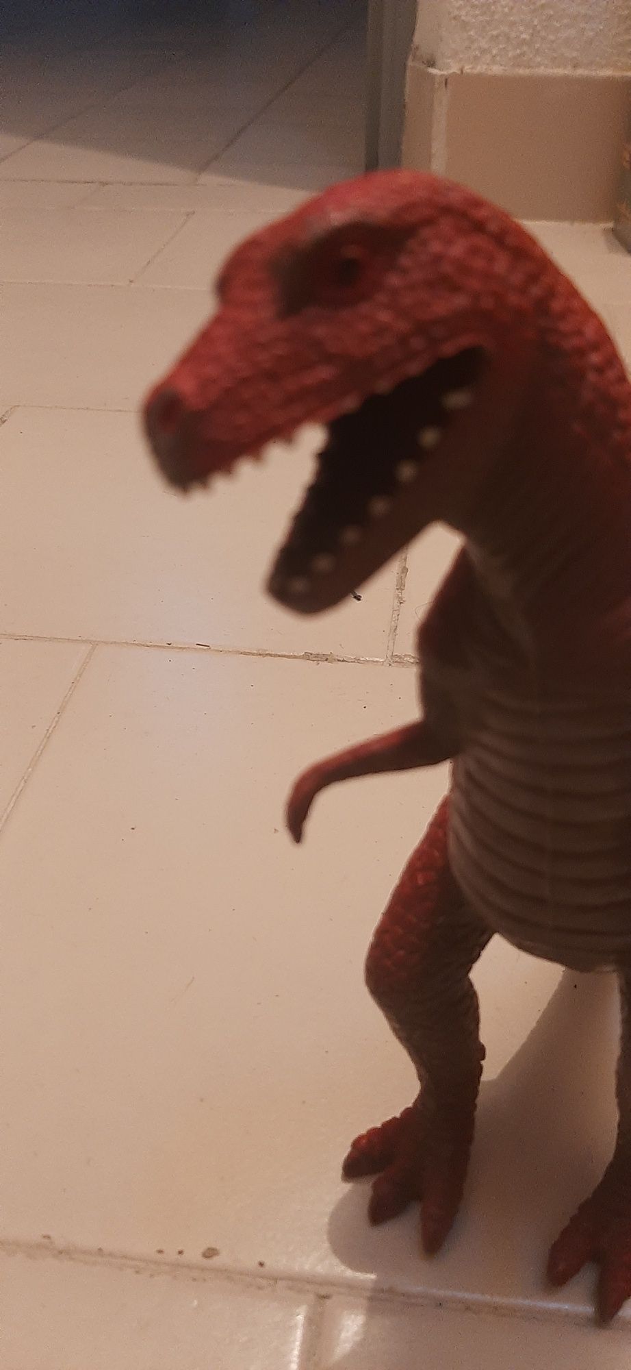 Dinossauros brinquedos