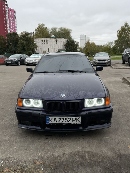 Продам BMW Е36 2.5