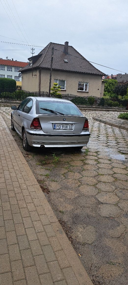 Samochód BMW 316TICompact