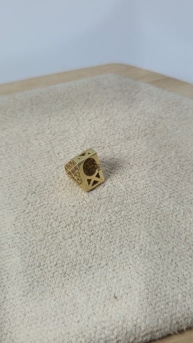 Złoty 585 charms kryształ brylant diament z białą cyrkonią