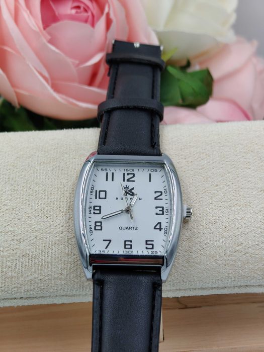 Czarny męski klasyczny zegarek Kurren