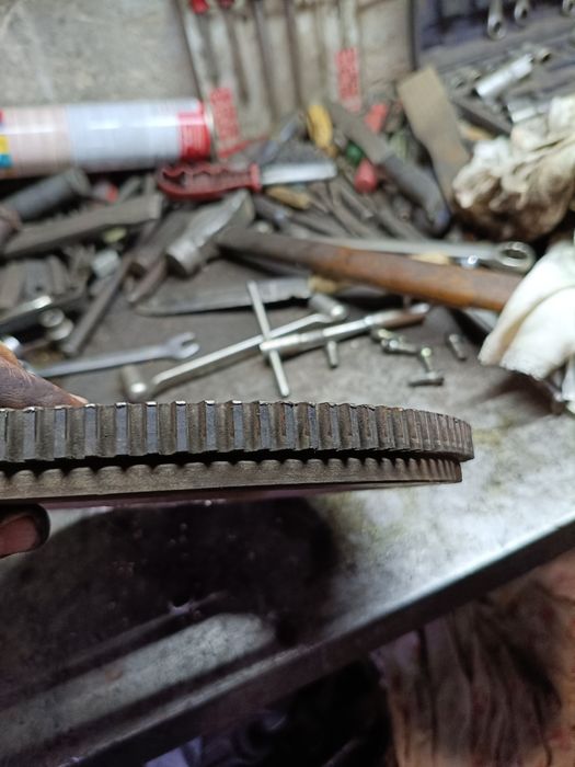 Продам комплект сцепления ваз 21099 маховик