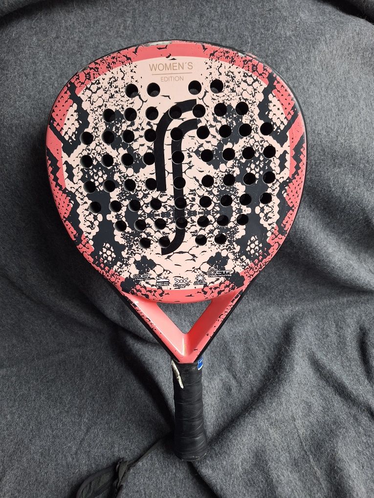 RS X-Series Womens Edition Snake Skin Rakieta do Padla Używana