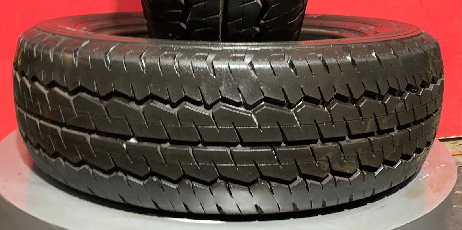 205/65/16C Dunlop LT30-8