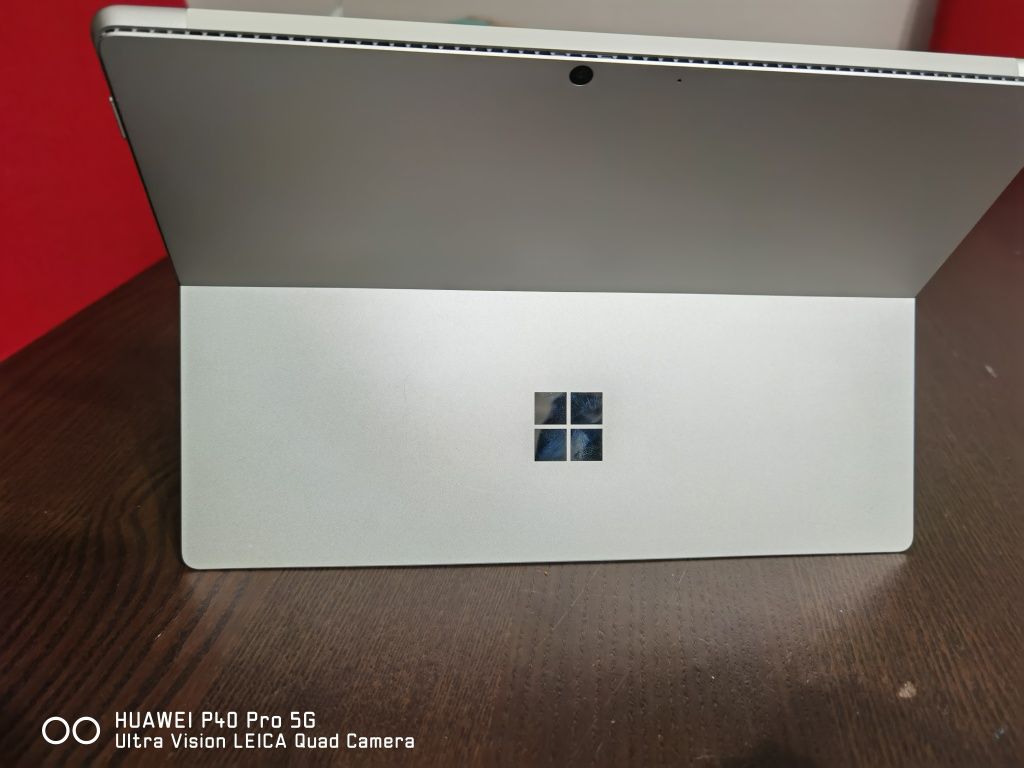 Microsoft surface pro 8   13'