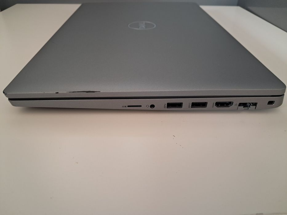 Dell Latitude 5520 15,6" I5 1145-G7 2.6 GHz 16Gb RAM 256gb ssd