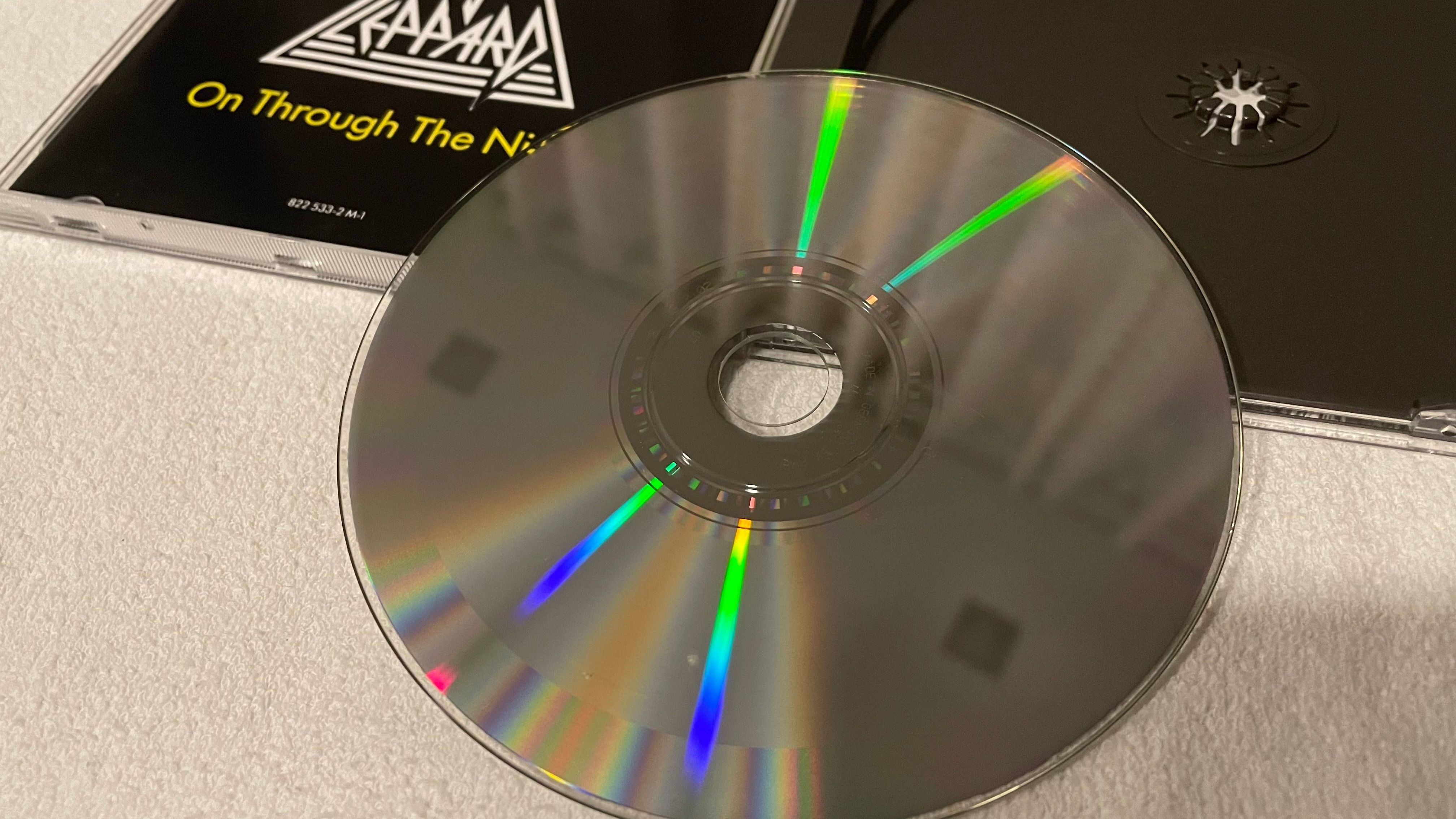 Cd - Def Leppard ‎– On Through The Night