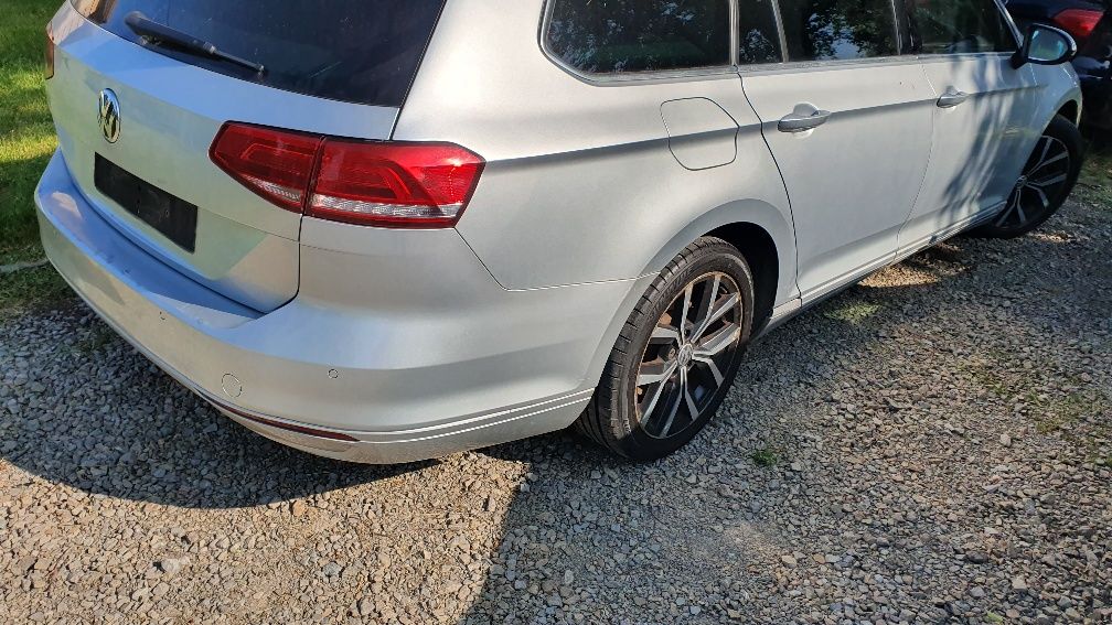 VW Passat B8 LA7W Maska Zderzak Błotnik Drzwi Klapa
