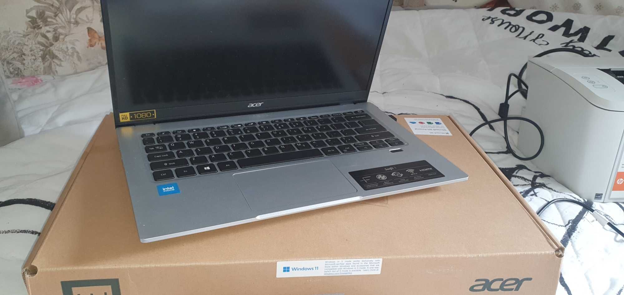 Laptop acer swift 1 pure silver