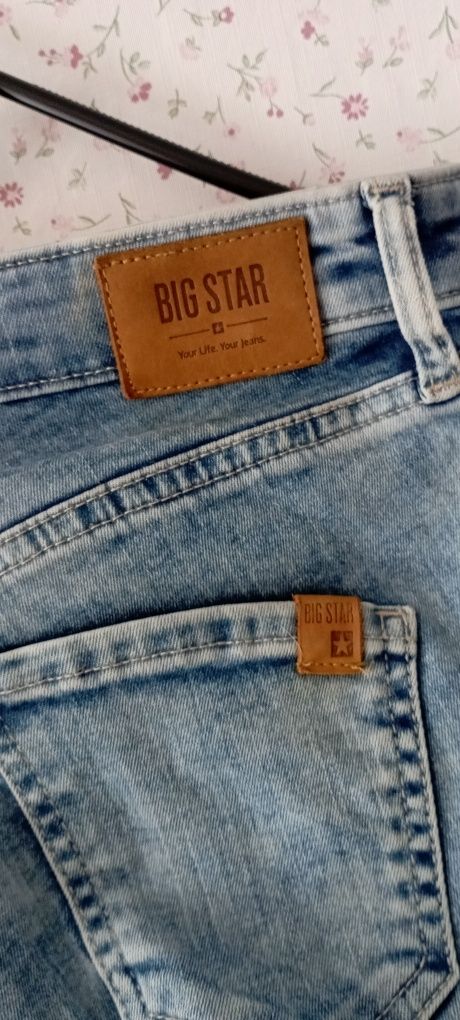 Spodnie jeans Big Star ( niewielkie przebarwienie l