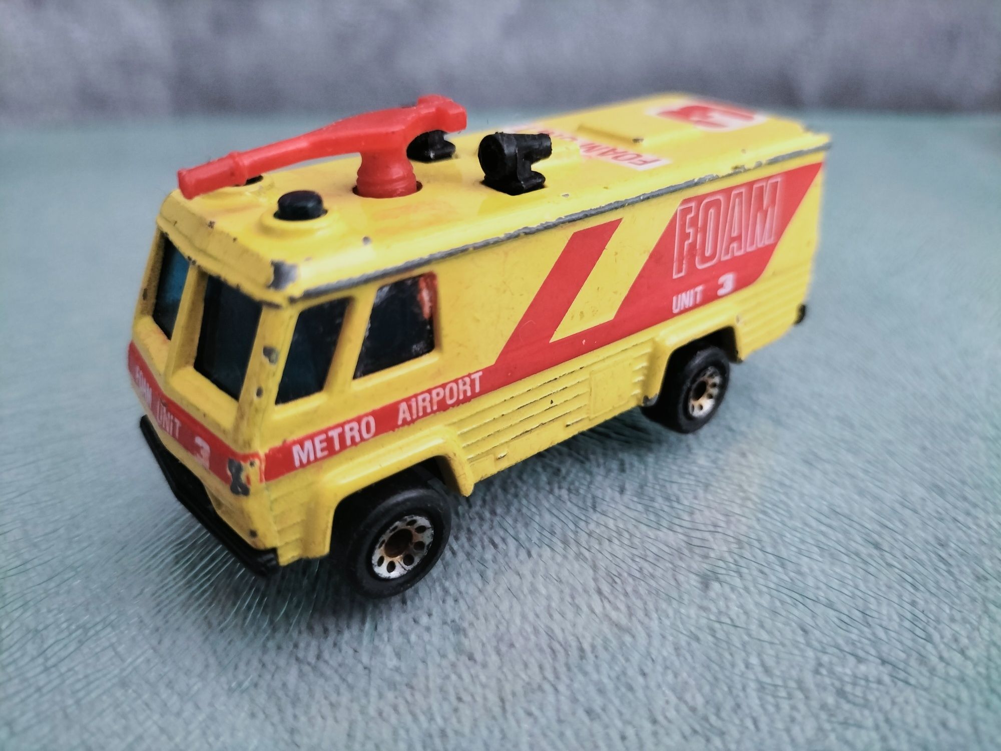 Matchbox Command Vehicle z 1980 roku Skala 1:114