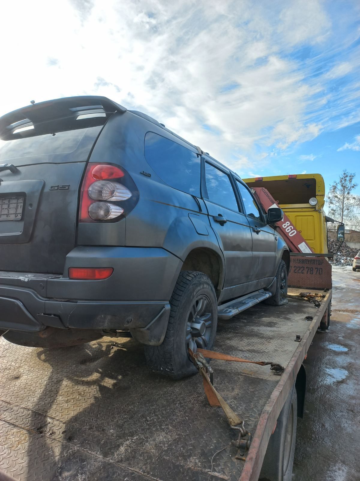 Розборка  Lend Mark  2.4 бензин Шрот  Padjero 2. 4  .4x4