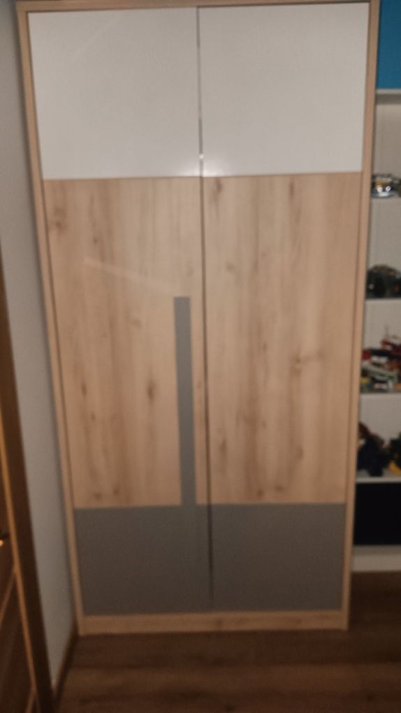 Szafa, regał i komoda, szafka wisząca, biurko biurko, półka wisząca