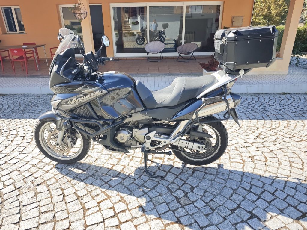 Honda Varadero muito bom estado