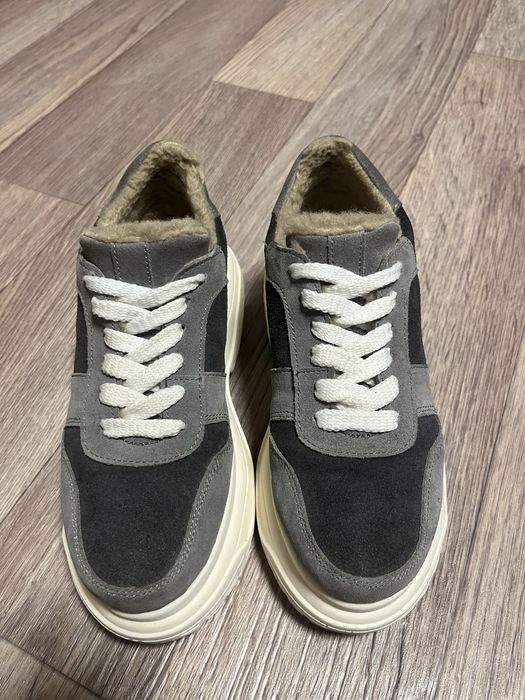 Зимові кросівки, кеди