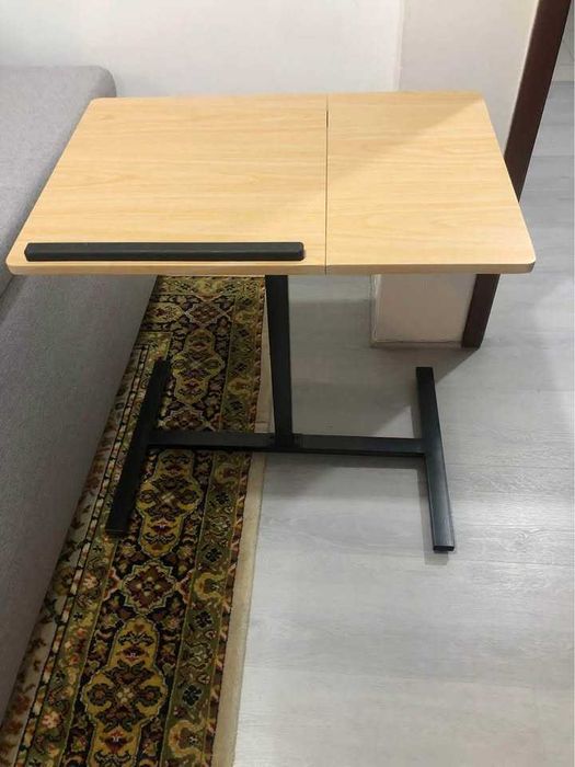 Mesa de computador - standing desk