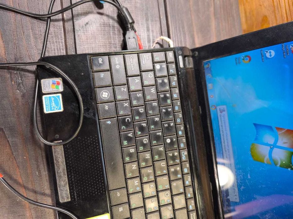 лептоп асер - ноутбук - acer + windows 7 на борту
