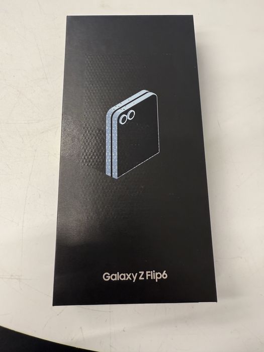 Samsung galaxy zFlip 6 12/256gb