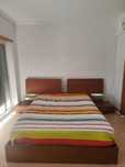 Cama de casal - Sommier - em bom em estado