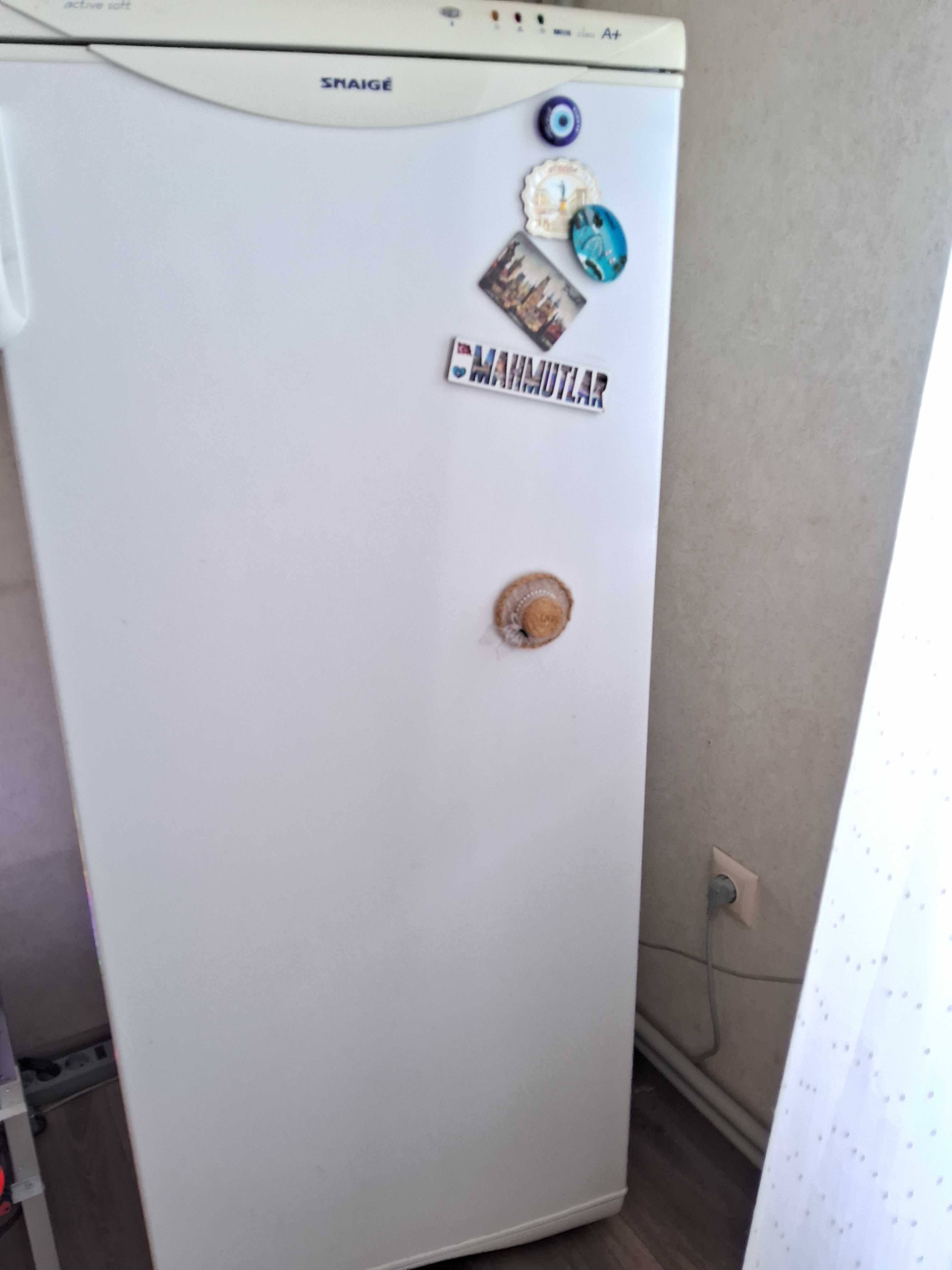 Продам морозильну камеру Snaige