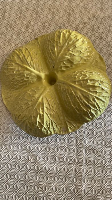 Fruteira antiga para decoração