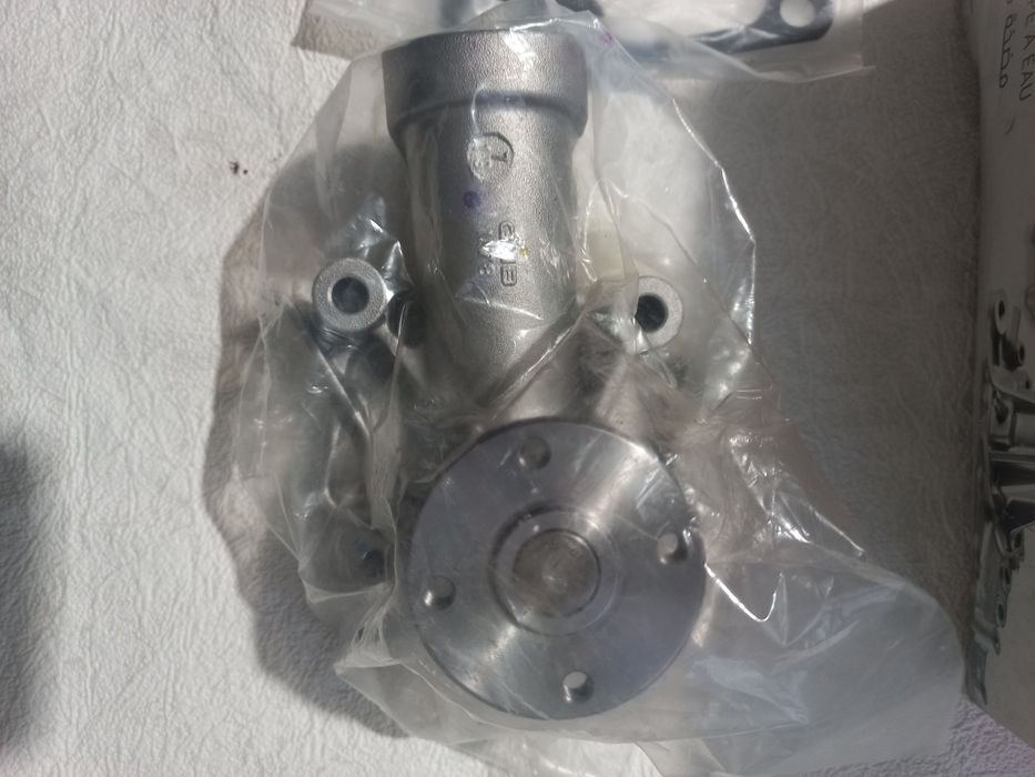 Насос водяной (помпа) Outlander-1 ,Grandis, Galant