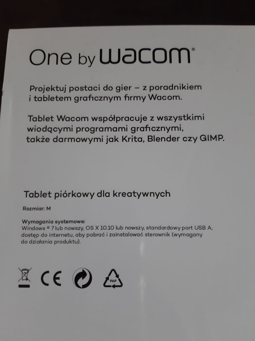 Tablet piórkowy dla kreatywnych one by wacom limited M postaci do gier