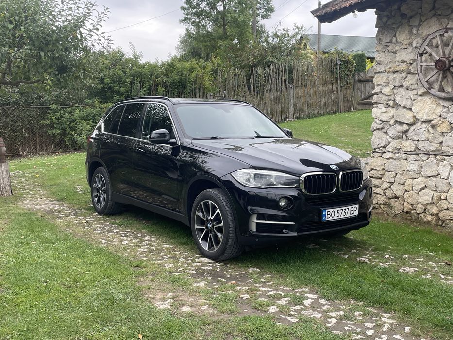 автомобіль BMW X5 F15 2017