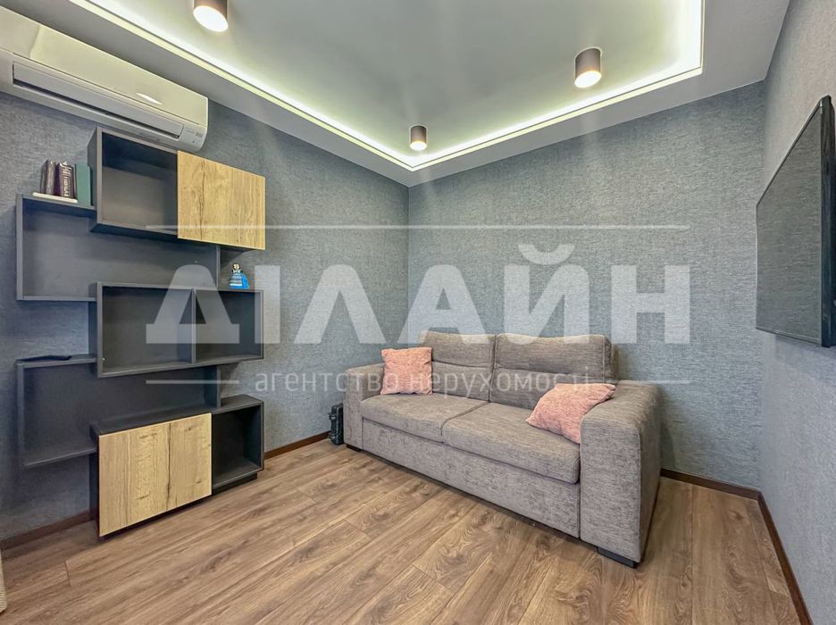 Ексклюзивна 4-кімн. квартира на Правому Березі. Закритий двір!