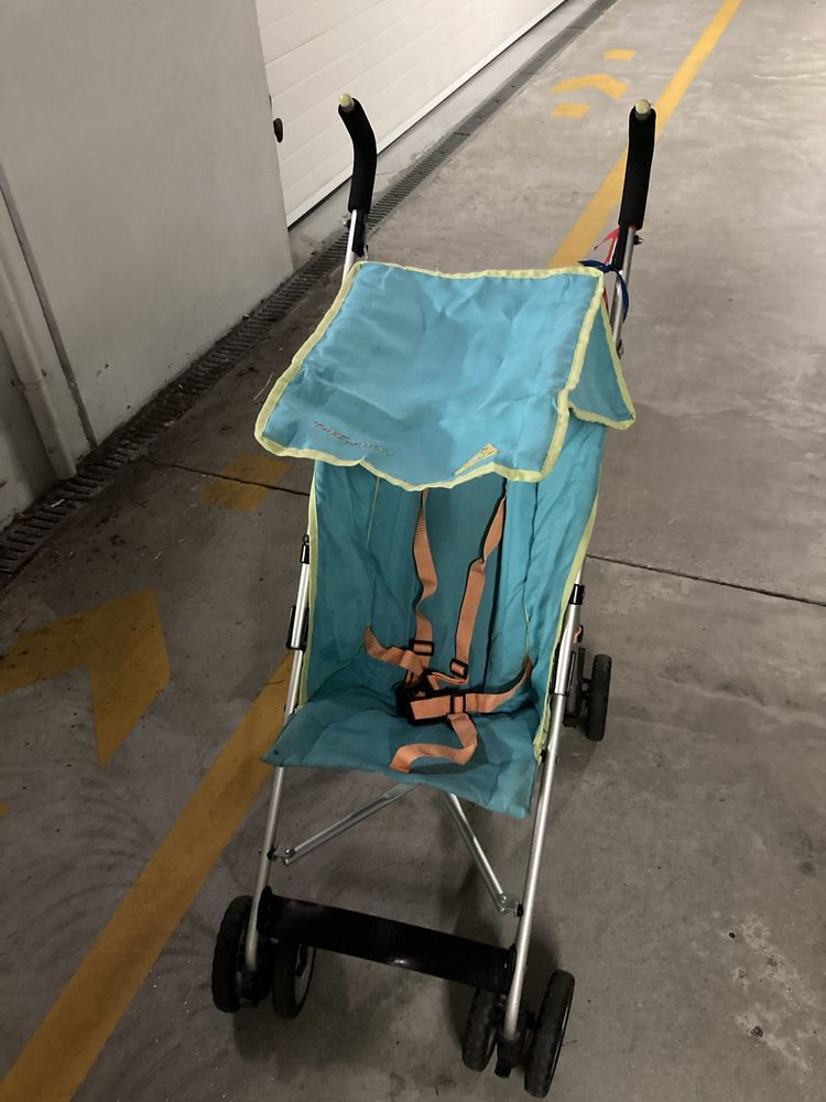 Carrinho bengala Pre Natal com bolsa. Bom estado.