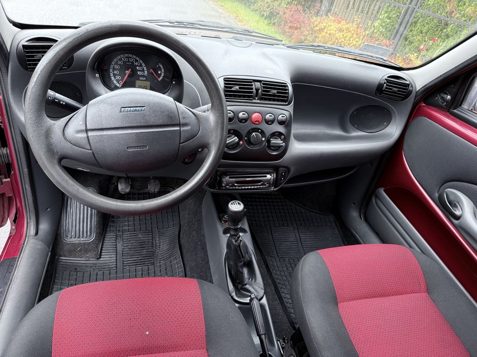 Fiat Seicento_1.1 LPG_2003r_Niski przebieg_Nowy przeglad